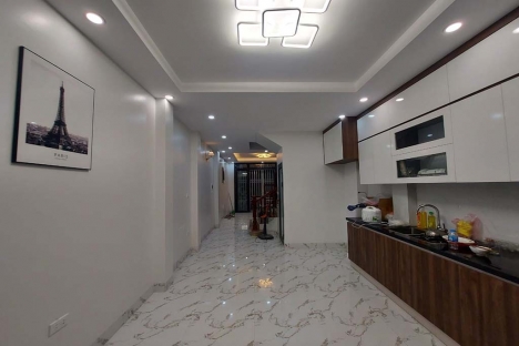 Bán nhà sát chợ,phường Trung Liệt,45m2x4tầng,thoáng,đường oto,sổ đỏ chính chủ,nhỉnh 11 tỷ
