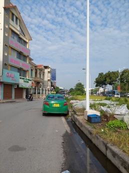 Nhà đất Long Biên - Lô đấ đắc địa sátt sát mặt phố Cổ Linh , Kinh doanh tốt . Giá 92 triệu / m2
