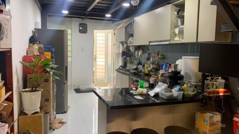 BÁN NHÀ QUẬN 11, HXH ĐỔ CỬA, SÁT MẶT TIỀN PHÚ THỌ, NGAY LẠC LONG QUÂN, GẦN ĐẦM SEN, NHÀ RẤT MỚI