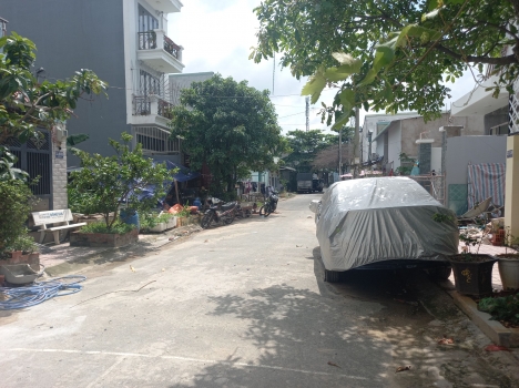 Nhà Bán MT 1 trệt 3 lầu  Đỗ Xuân Hợp  PLB Q9  DT 80 m2 Nhỉnh 9.2 tỷ