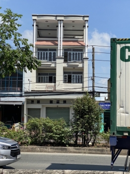 Mặt tiền QL22 Ngã tư Trung Chánh, 9x32, 4 lầu. Vị trí đẹp. Giá 27 tỷ TL
