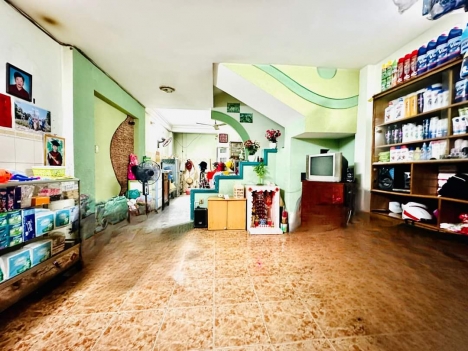 Q11, HXH TRÁNH , SÁT MT HÀN HẢI NGUYÊN, GẦN 3THÁNG2, VỪA Ở VỪA KINH DOANH, NGANG HIẾM 4.7M, SỔ