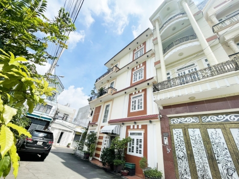 NHỈNH 5 TỶ SỞ HỮU NHÀ 4 TẦNG ĐỒNG BỘ - KHU VIP Q12