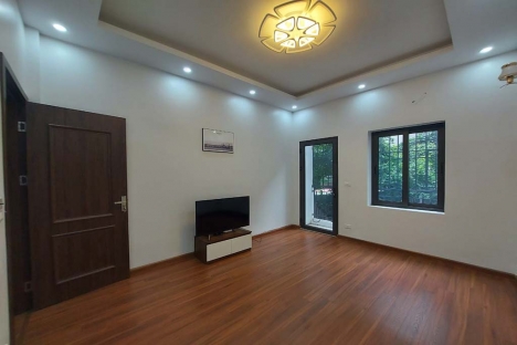 Bán nhà sát chợ,phường Trung Liệt,45m2x4tầng,thoáng,đường oto,sổ đỏ chính chủ,nhỉnh 11 tỷ