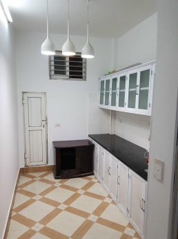 Chỉ chưa đến 3 Tỷ có ngay Hộ Khẩu Tại Trung Tâm Quận Cầu Giấy, ngõ ô 5 tạ qua, 2 thoáng
