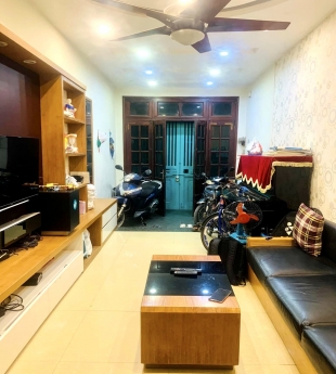 HIẾM! PHÂN LÔ LÊ THANH NGHỊ- NGÕ THÔNG, Ô TÔ ĐỖ CÁCH 20M, BA GÁC VÀO TẬN CỬA, 40m2 x 4 tầng x 4 ngủ