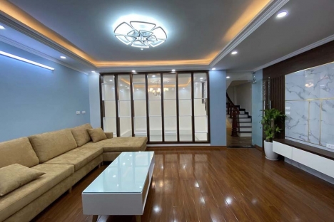 Bán nhà sđcc,45m,thoáng,ngõ oto,sát trường,quận Đống Đa,nhỉnh 11 tỉ TL,0932738111
