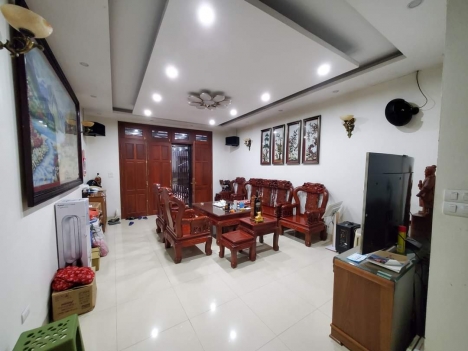 MẶT PHỐ, MẶT TIỀN RỘNG, Kim Mã 71 x 7 tầng, MT 6m, giá 29.9 tỷ