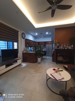 Nhà đẹp dân xây phố Việt Hưng, Lô góc, 54 m2, 4 tầng, giá chỉ 4,6 tỷ.