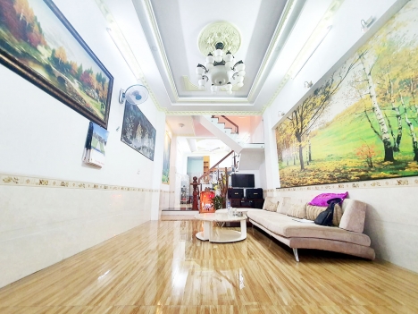 NHỈNH 5 TỶ SỞ HỮU NHÀ 4 TẦNG ĐỒNG BỘ - KHU VIP Q12