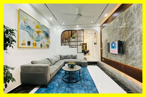 Bán nhà 45m,2 thoáng,đường ô tô,sát trường,phường Quang Trung,nhỉnh 11 tỷ TL,sổ đỏ chính chủ,