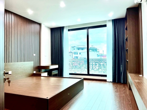 Nhà đẹp Phố Ngọc Lâm, Nội thất sang trọng, ở đẳng cấp, 6T, TM.