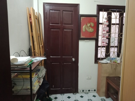 Bán nhà Nguyễn Trãi 5 tầng, DT20m, MT4m, chỉ 1.7 tỷ.