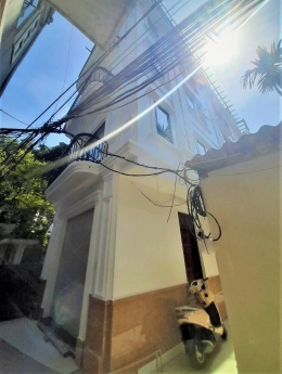 Nhỉnh 3 tỷ NHÀ 5 TẦNG 6 NGỦ Tôn Thất Tùng, Đống Đa