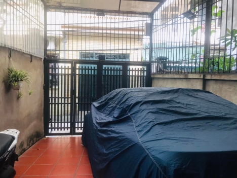Bán nhà gấp xuất ngoại,Lò Đúc,Hai Bà,ô tô đỗ trong nhà,DT 90m2,giá nhỉnh hơn 13 tỷ.LH .