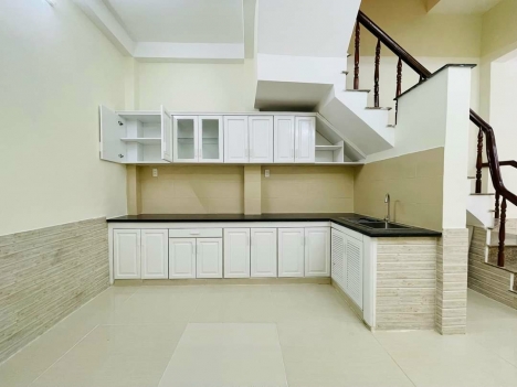 NHÀ MỚI ĐẸP 3 TẦNG , 4 PHÒNG NGỦ, XE HƠI NGỦ TRONG NHÀ,  LÊ ĐỨC THỌ - PHƯỜNG 16 - GÒ VẤP, 6.35 tỷ