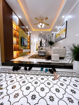Bán gấp nhà Khương Trung Bùi Xương Trạch ô tô đỗ cổng SDCC, ở sướng 65m2 x 5 tầng