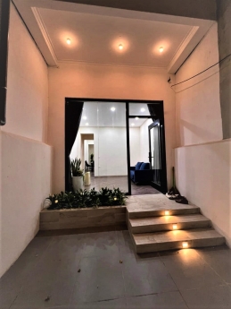 NHÀ ĐẸP DT78m ngõ 640 NGUYỄN VĂN CỪ, LONG BIÊN NHỈNH 6 TỶ