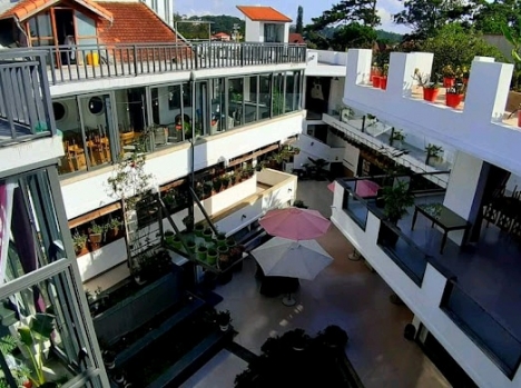 BÁN 3 LỐC NHÀ MẶT TIỀN KINH DOANH ĐÀ LẠT