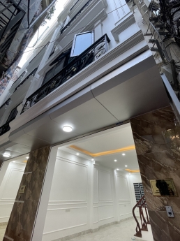 NHÀ MỚI NGÃ TƯ SỞ,KHƯƠNG TRUNG,40mx6T,MT4m CHỈ 4,7 TỶ.