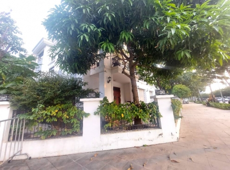 BIỆT THỰ VINHOMES  - GARDENIA - MỸ ĐÌNH. LÔ GÓC. VỈA HÈ ĐÁ BÓNG. DT 288M2. MT 30M. GIÁ 116 TỶ