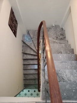 Bán nhà Nguyễn Trãi 5 tầng, DT20m, MT4m, chỉ 1.7 tỷ.