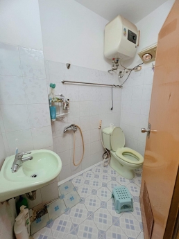 NHÀ KHƯƠNG TRUNG NỞ HẬU - Ở LUÔN - ĐI BỘ RA HỒ NGẮM GIÓ, TIỆN ÍCH VÔ CÙNG 3.4 TỶ