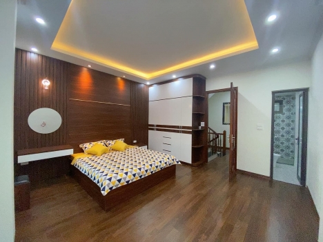 MP Nguyễn Văn Lộc, Mỗ Lao, DT 83 m2, MT 5 m, 5T, Làng Việt Kiều EU, giá 26  tỷ 890