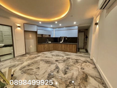 Bán nhà Hoàng Văn Thái,Thanh Xuân 50m2x8t giá 11 tỷ ngon bổ rẻ,thang máy