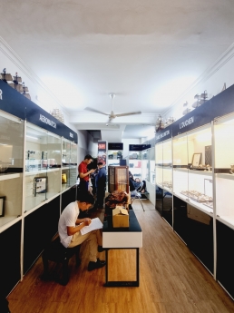 CHƯA ĐĂNG ZALO

 QUẬN CẦU GIẤY BÁN NHÀ PHỐ TRẦN DUY HƯNG 40m2 x 4 T 10 TỶ Ô TÔ KD ĐỈNH