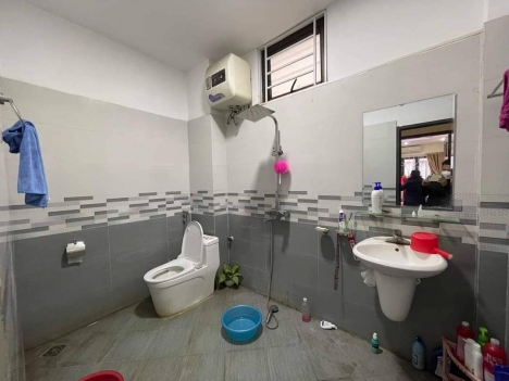 HOT! Bán nhà Trương Định 30m2 x 5 tầng,gần phố, thoáng sáng giá chỉ 3.6 tỷ.