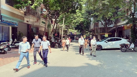 SIÊU PHẨM DUT TÂN, CẦU GIẤY, TRƯỚC NHÀ SÂN RỘNG 6-7m KD NGÀY ĐÊM, KHU VỰC VIP CẦU GIẤY- VĂN PHÒNG,