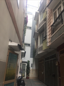 NHÀ HXH VÀO NHÀ TRUNG TÂM PHÚ NHUẬN - CÁCH MT PHAN ĐĂNG LƯU 100M GIÁ CHỈ 8.5 TỶ