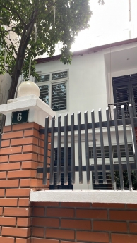 Bán Nhà NGHI TÀM- TÂY HỒ  Phân lô 2 mặt ngõ ô tô tránh - Xây Apartmen doanh thu khủng.