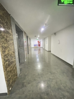 Bán căn hộ - Ruby Long Biên- ĐẸP, Đủ NỘI THẤT, 2 PN, Ban công. Nhỉnh 1 tỷ