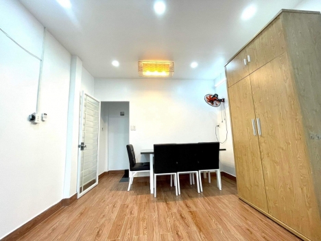 MỘT CĂN DUY NHẤT-GIÁP QUẬN 1-GẦN MẶT TIỀN-ĐỐI DIỆN SÀI GÒN PEARL NGUYỄN HỮU CẢNH -NHỈNH 3 TỶ