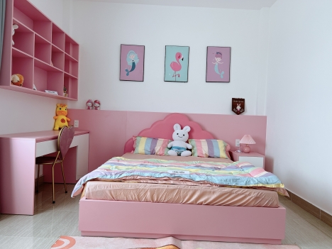 Nhà phố Châu Âu giữa lòng trung tâm Quận 12 . Sổ sẵn , nhà đã hoàn thiện dọn vào ở ngay. Giá chỉ