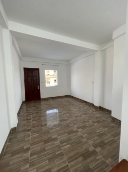 NHÀ MỚI NGÃ TƯ SỞ,KHƯƠNG TRUNG,40mx6T,MT4m CHỈ 4,7 TỶ.