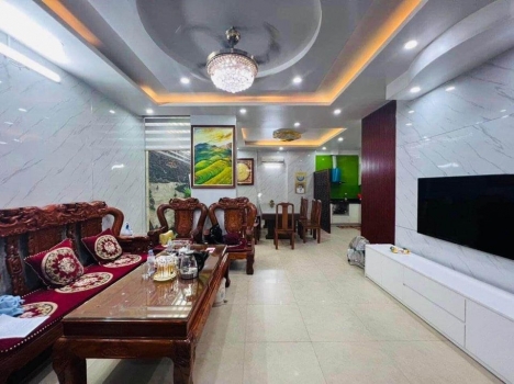 Phân lô, nhà mới ở sướng Hoàng Quốc Việt, 60m, 9 tỷ