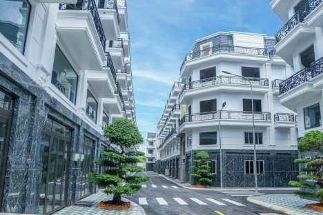 Chỉ với 1 tỷ 5 sở hữu ngay nhà phố ven sông Quận 12, khu compound cao cấp, dân cư hiện hữu. Cơ sở