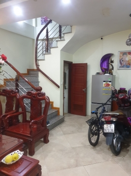 Bán nhà Ngọc Thụy, Long Biên 31m2 x 5 tầng, 2 THOÁNG, Ngõ THÔNG. Nhỉnh 4 tỷ