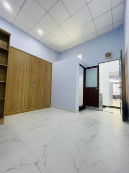 Nhà hẻm 6m-(4m*12m)-2 Tâng-Mới-Lê Văn Quới-Bình Tân-Sát mặt tiền-Giá 4 tỷ.