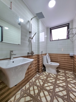 NHÀ ĐẸP VĂN PHÚ, LÔ GÓC, NGÕ BA GÁC, 50M ÔTÔ ĐỖ, TẶNG NỘI THẤT Ở NGAY, 38MX5T. GIÁ CỰC TỐT 3.6 TỶ