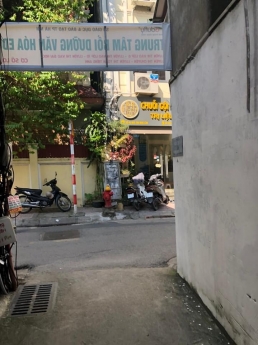 BÁN GẤP NHÀ NGÕ 298 NGỌC LÂM - 56M-3 TẦNG -MT 10M- SÁT TRƯỜNG THCS ÁI MỘ - KINH DOANH TỐT - LH