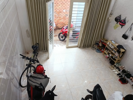 Bán gấp nhà hẻm với giá siêu mềm, đường Lạc Long Quân, P.5, Q.11