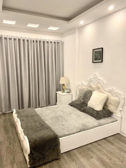 CẦN BÁN GẤP NHÀ ĐỘI CẤN - GIÁ HƠN 4 TỶ - 38m2