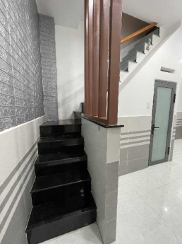 Hẻm XH, / Đỗ Xuân Hợp, Ngang 5m, 97m2,  Nhà Đẹp ở ngay, Nhỉnh 6 tỷ