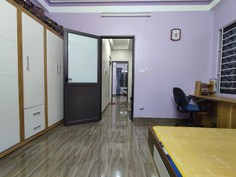 BÁN NHÀ DUY TÂN CẦU GIẤY - CỰC HIẾM - LÔ GÓC 2 THOÁNG - 20M RA Ô TÔ - CHỈ  4 TỶ