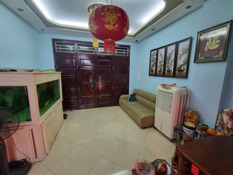 ĐỐNG ĐA BÁN NHÀ PHỐ HOÀNG CẦU 52 m2 x5 TẦNG 6.2 TỶ Ô TÔ KD