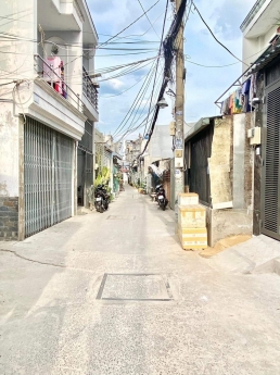 Nhà Siêu Đẹp Mà Rẻ - 4.05 Tỷ - Ô Tô Tới Cửa Đón - Phạm Văn Chiêu, Gò Vấp.
4,05 tỷ
